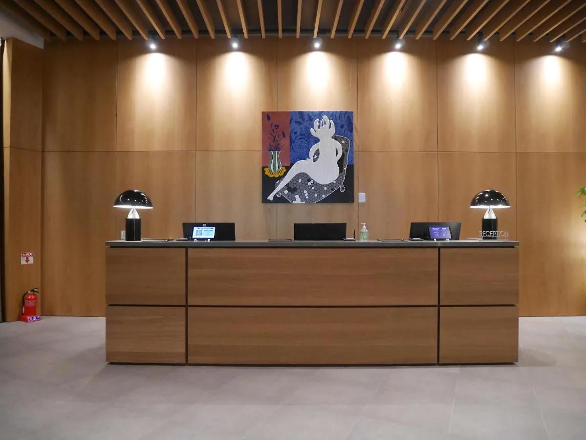Hotel Avani Central Busan