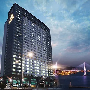 Hotel Crown Harbor, Busan