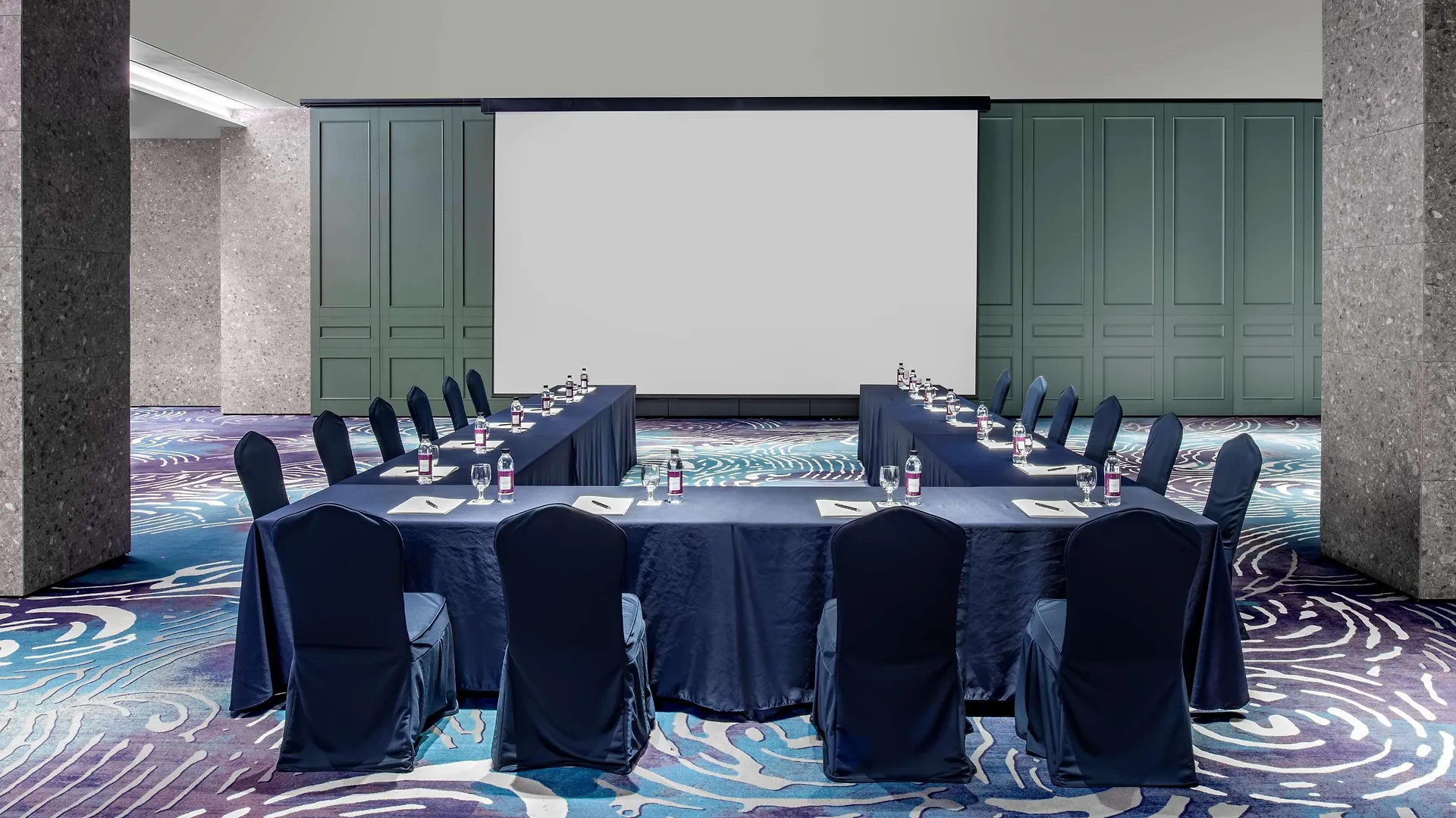 Avani Central 釜山 4*,